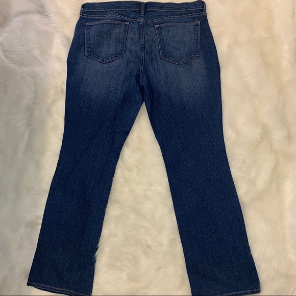 Old Navy “The Flirt” Jeans sz18 long - Picture 2 of 14